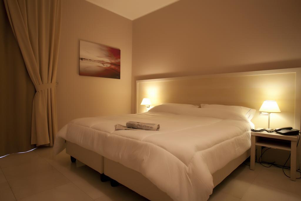 Hotel Tiziano Trapani Extérieur photo
