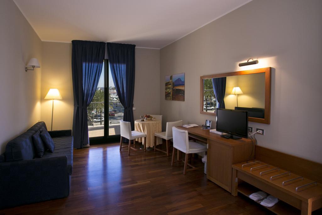 Hotel Tiziano Trapani Extérieur photo