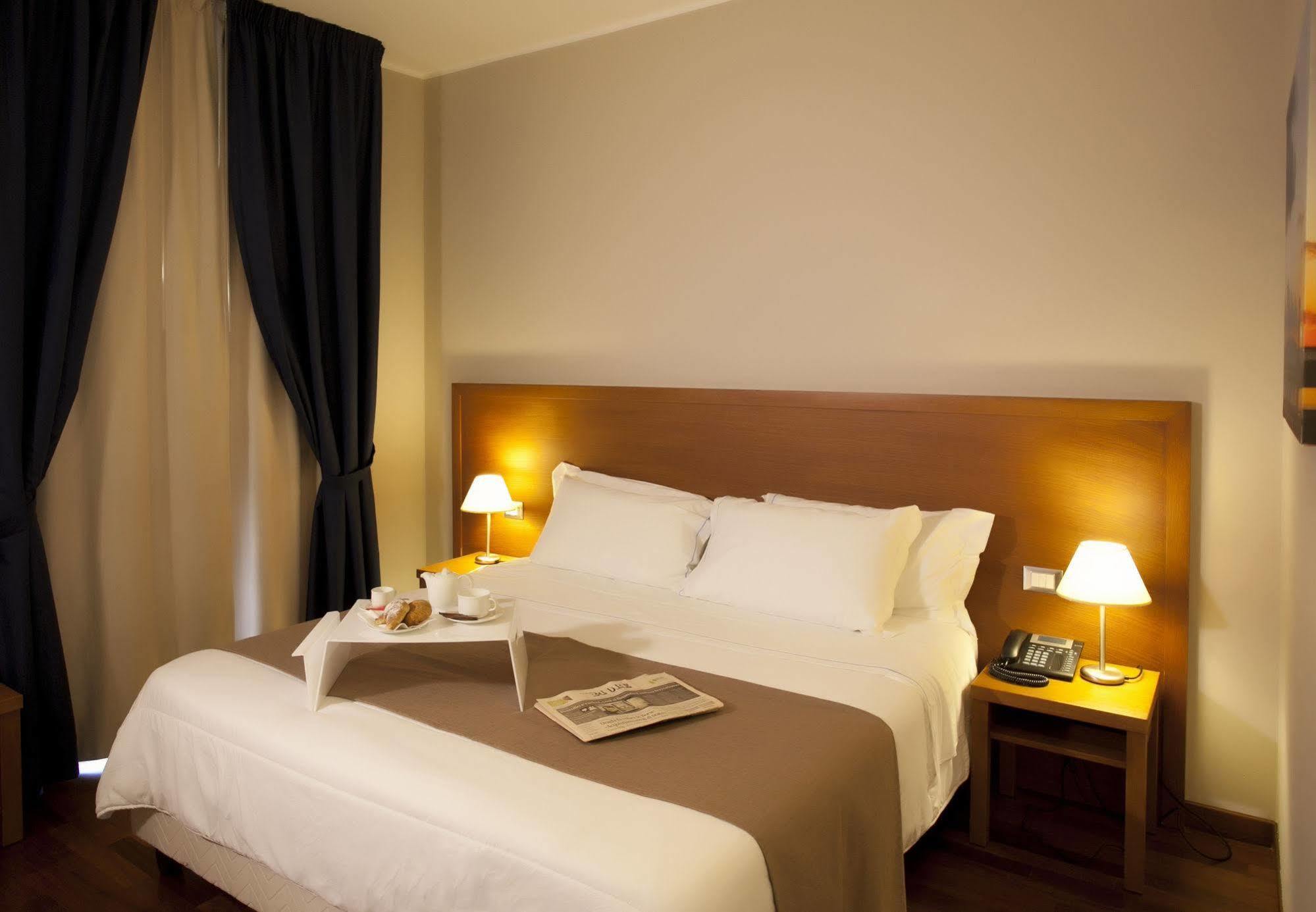 Hotel Tiziano Trapani Extérieur photo